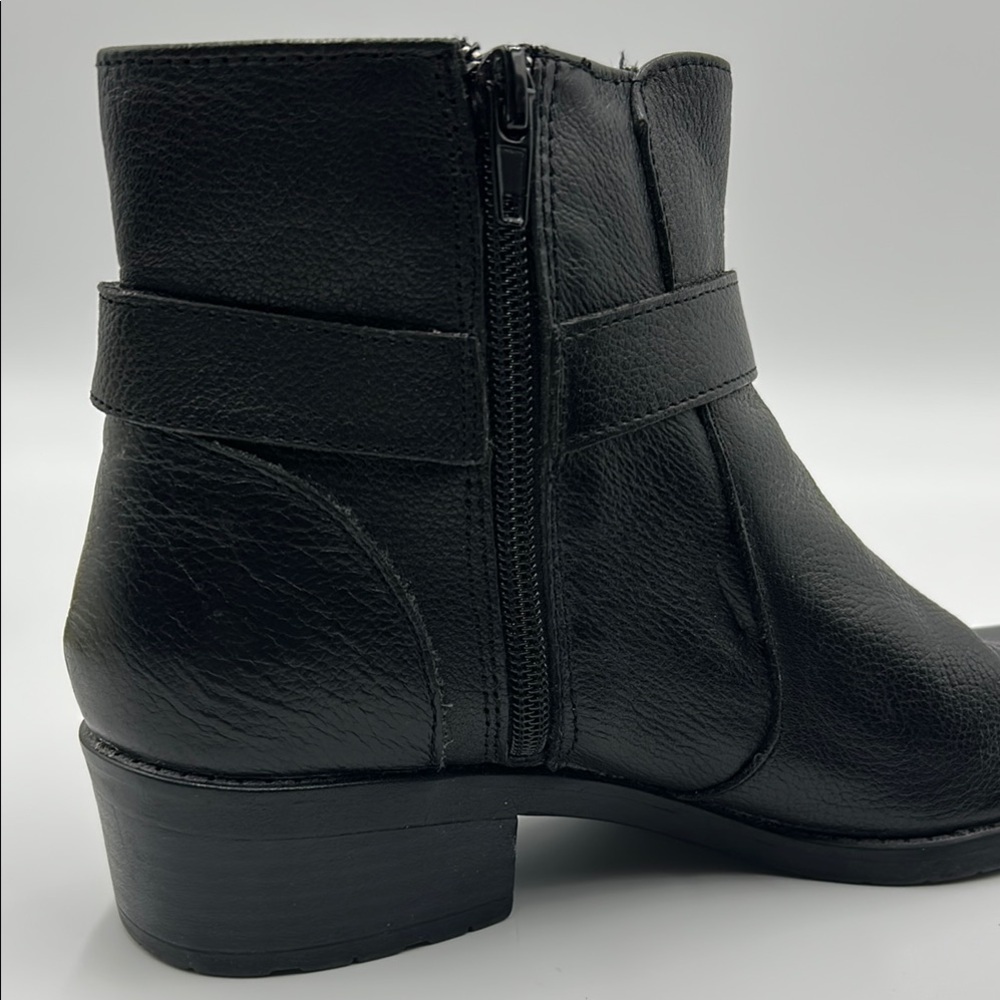 Anne Klein Lorissa Leather Ankle Booties Women's 6.5 Black Ruched Detail Zip Up - Picture 10 of 14